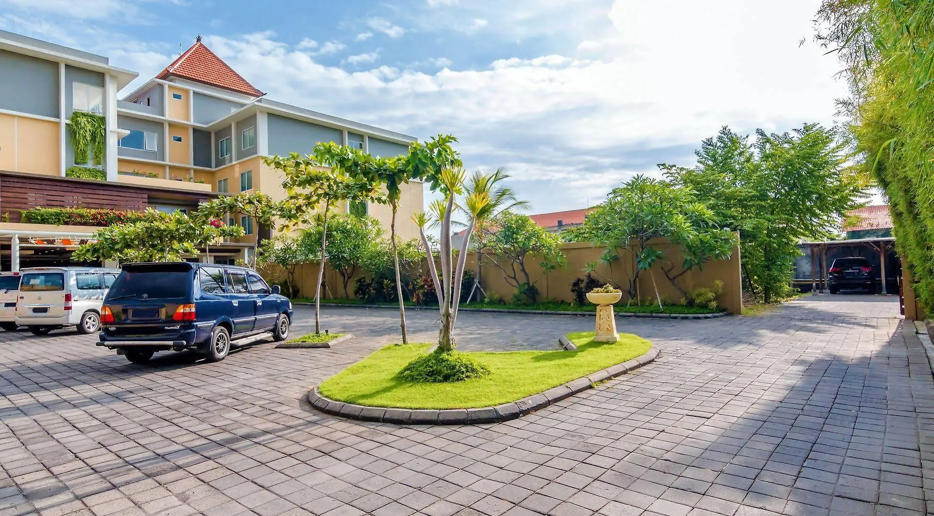 Hotel Zen Rooms Kuta Setiabudi
